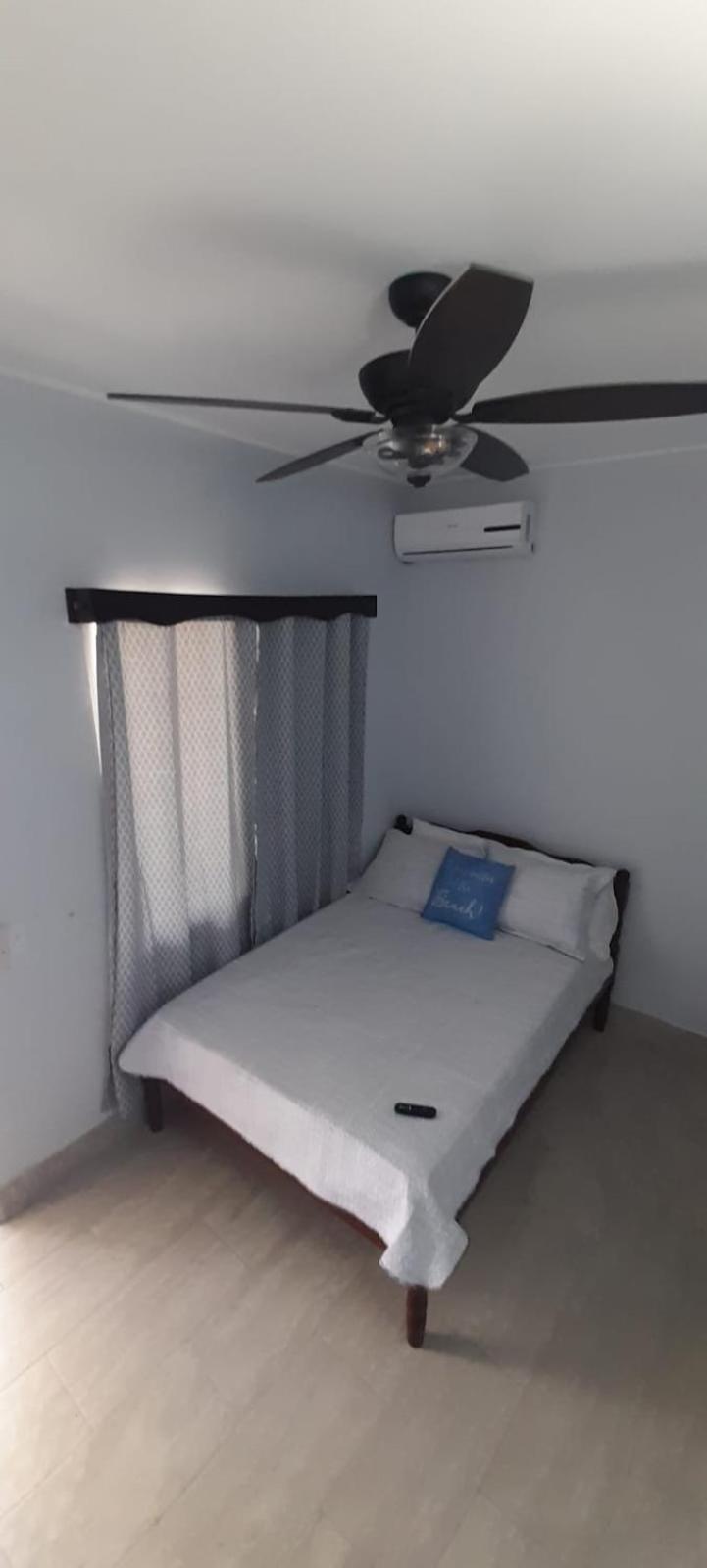 Placencia Serenade Hotel מראה חיצוני תמונה