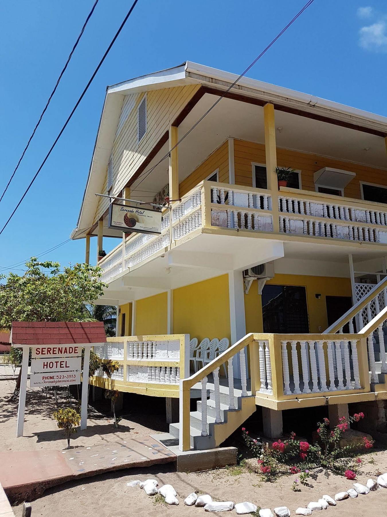 Placencia Serenade Hotel מראה חיצוני תמונה