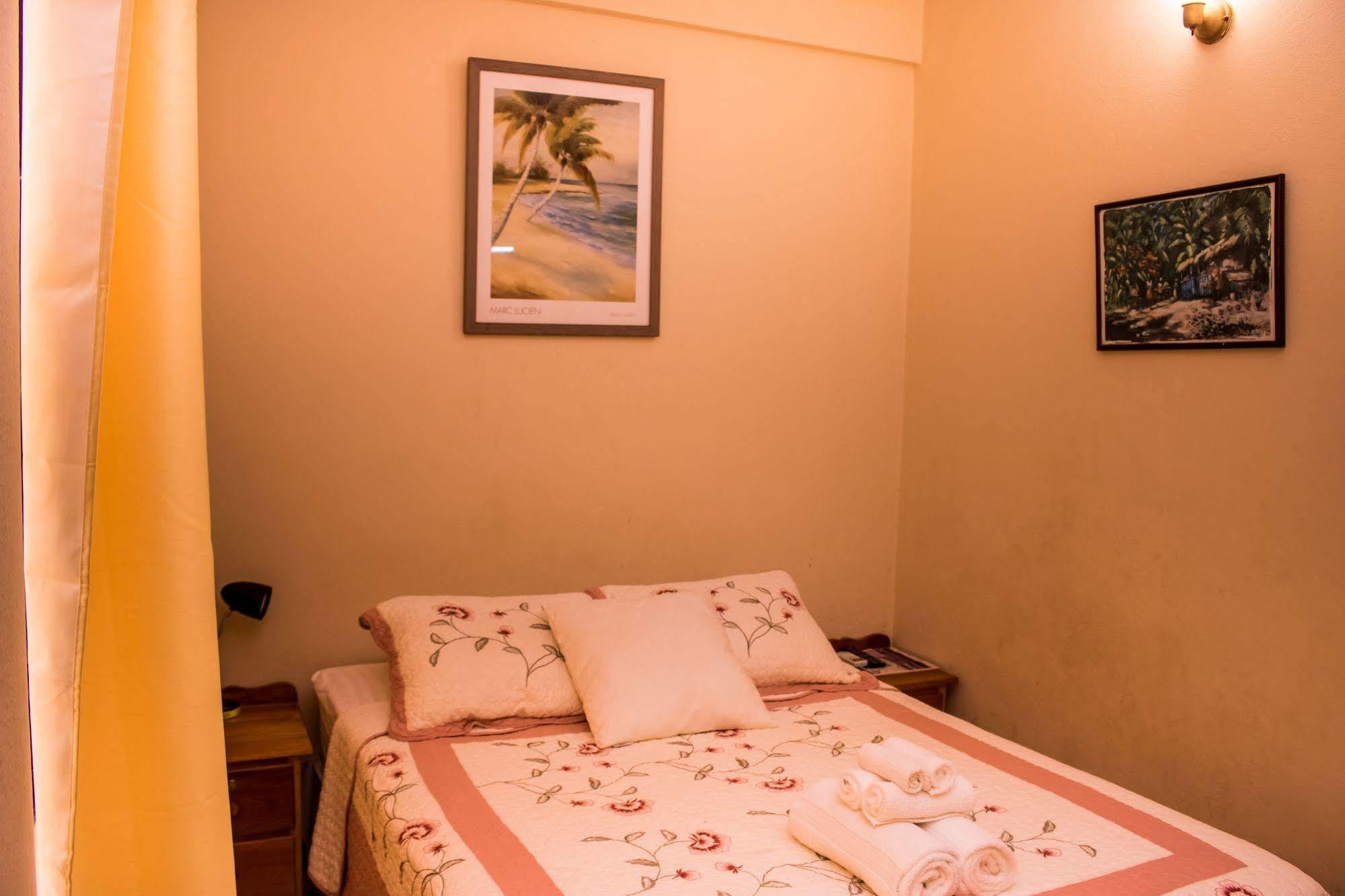 Placencia Serenade Hotel מראה חיצוני תמונה