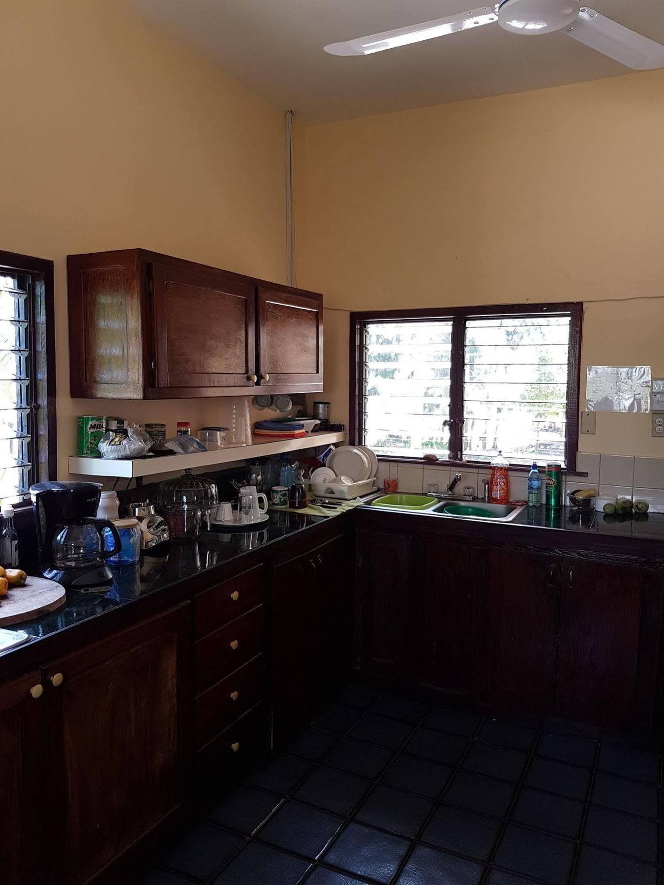 Placencia Serenade Hotel מראה חיצוני תמונה
